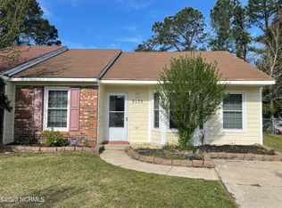 2135 Rolling Ridge Dr, Midway Park, NC 28544