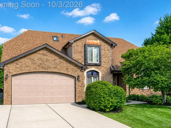 40019 Gulliver Dr, Sterling Heights, MI 48310