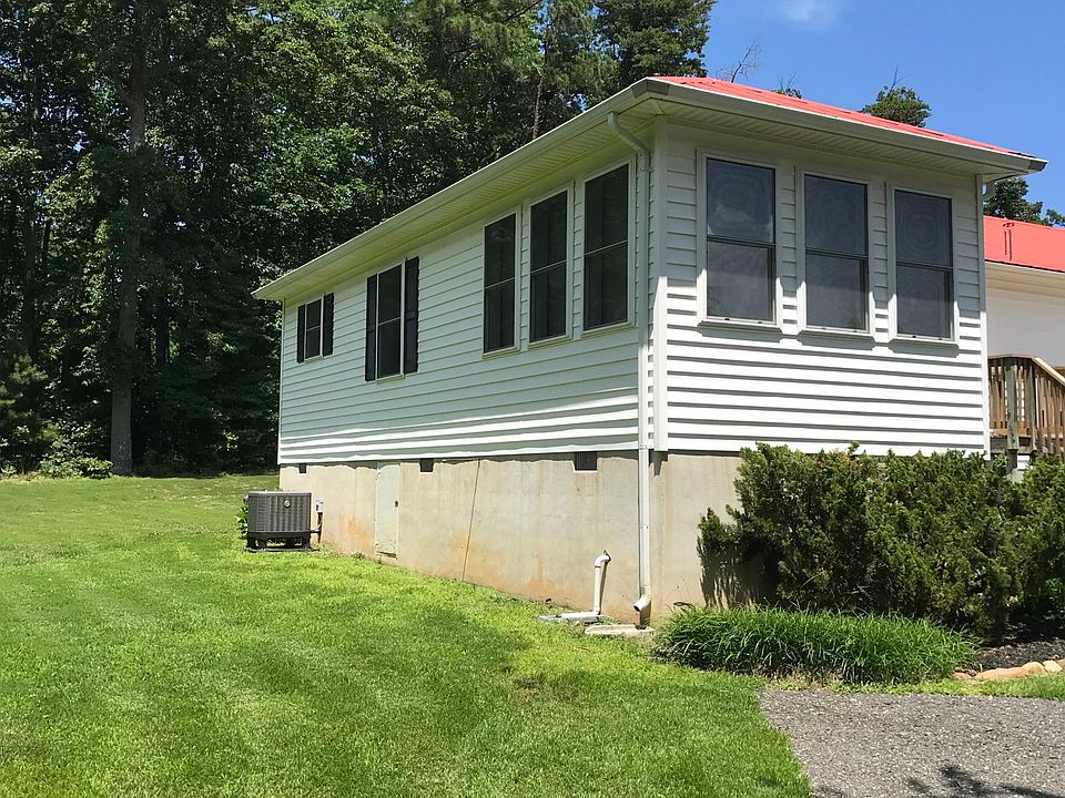 18089 Trossbach Rd, Dameron, MD 20628 | Zillow