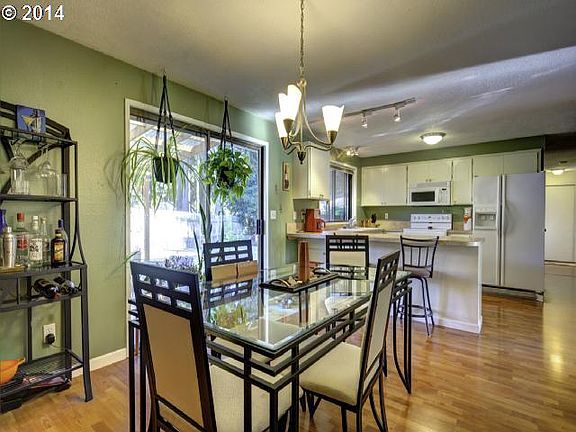 5th image of 5409 NE 63rd Ave