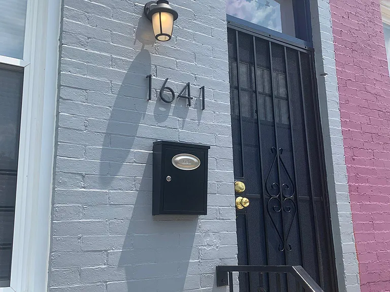 1641 N Patterson Park Ave — Photo 3