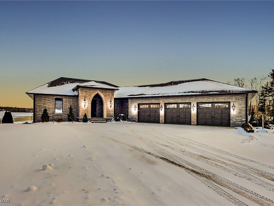 1st image of 151 Heron Bay Dr