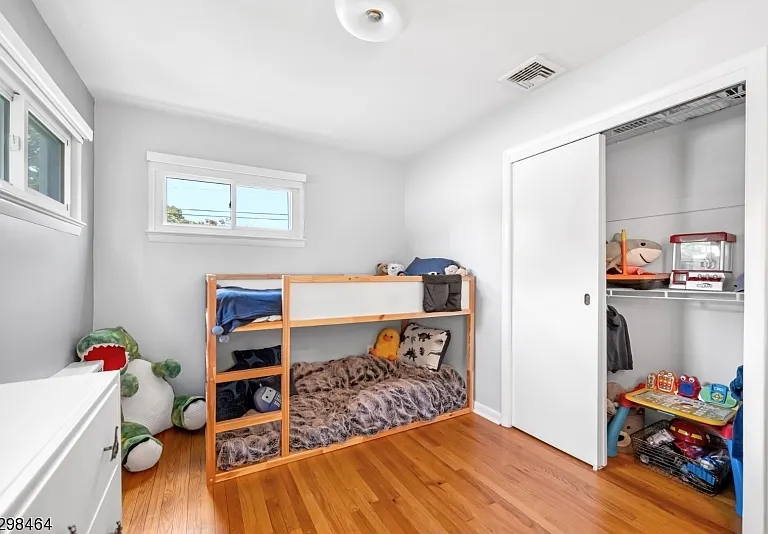 862 Manhattan Ave — Photo 24