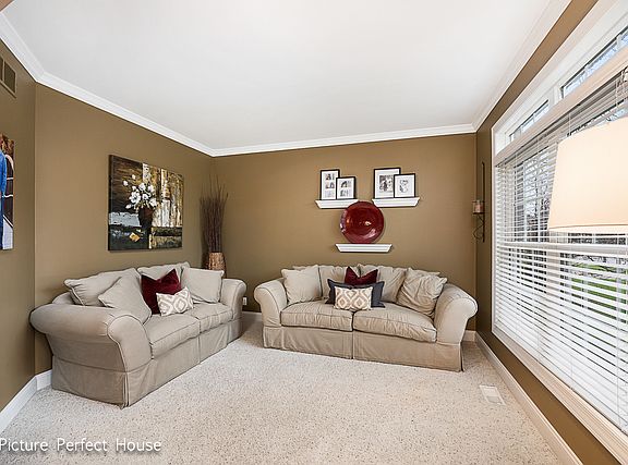 5th image of 25834 W Meadowland Cir