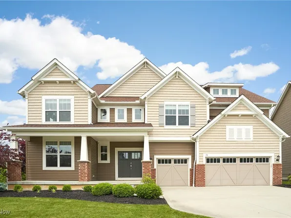 30 Harvester Dr, Copley, OH 44321