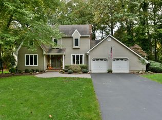 32 Joyce Ln, Red Bank, NJ 07701