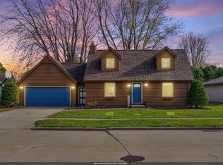 3033 E Canary St, Appleton, WI 54915