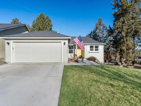 63755 Hunters Cir, Bend, OR 97701