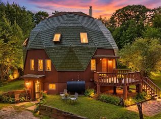 243 Oak St, Holliston, MA 01746