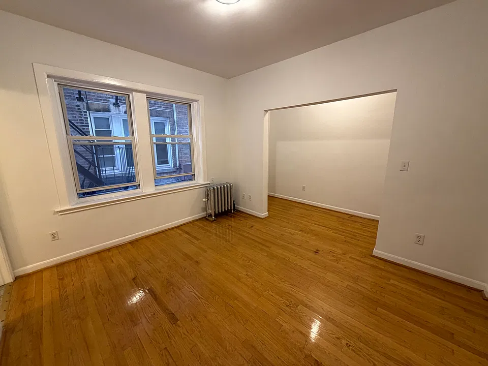 38 Hemenway St #6