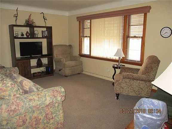 4th image of 1180 Wilshire Dr