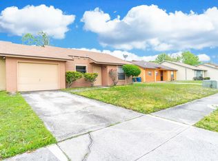 10660 Meadow Lea Dr, Jacksonville, FL 32218