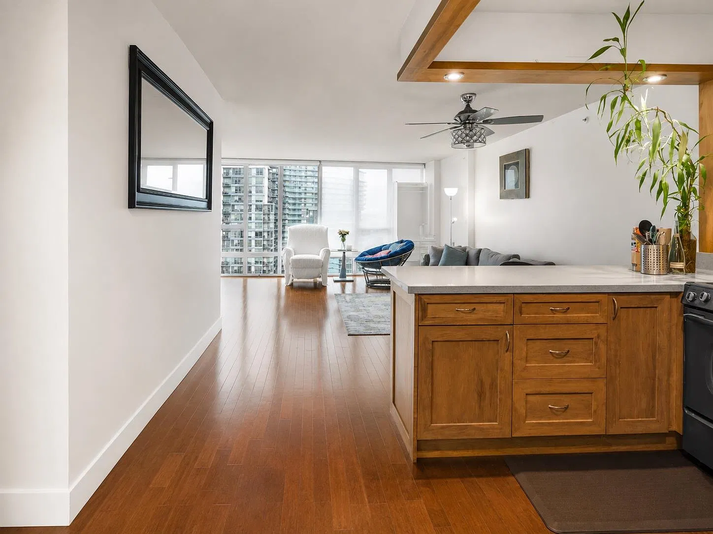 2 bed, 1103 sqft, $3,999 — Photo 2