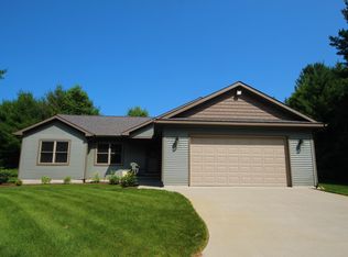 19884 Arthurs Way, Leroy, MI 49655
