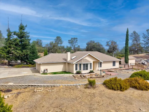 31081 N Dome Dr, Coarsegold, CA 93614