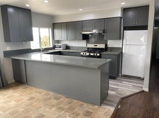 1019 Everett St #A, Los Angeles, CA 90026