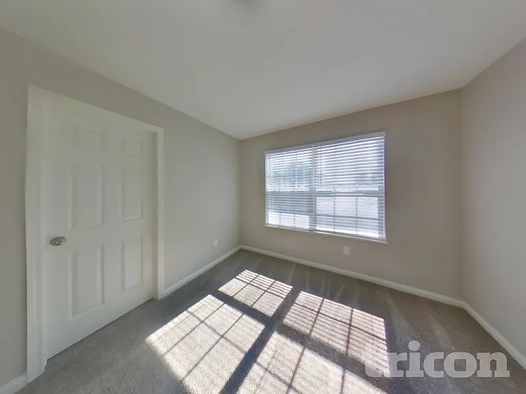 13600 N Ayrshire Cir — Photo 10