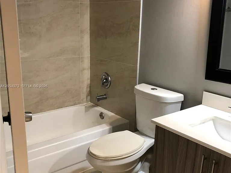 8761 Wiles Rd #306 — Photo 5
