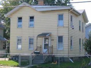 629 E Galena Blvd, Aurora, IL 60505