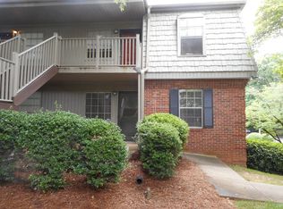 3818A W Country Club Rd, Winston Salem, NC 27104