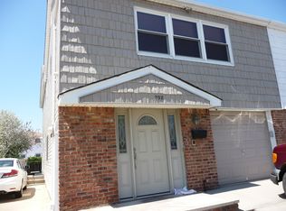 598 Armstrong Ave, Staten Island, NY 10308