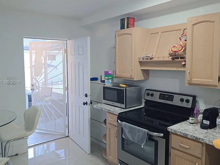 13220 SW 66th St #A — Photo 13