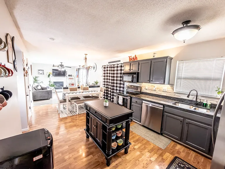 6955 Hunting Horn Ct — Photo 15