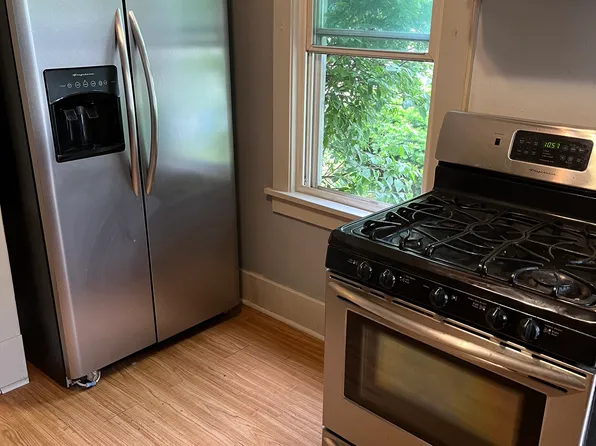 422 Pennsylvania Ave #2, Monaca, PA 15061