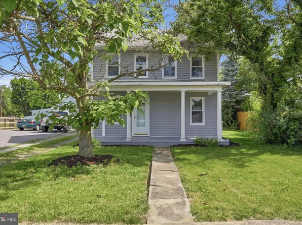 247 W Main St, Fayetteville, PA 17222