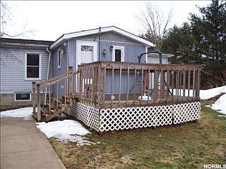 2nd image of 2727 Rice Rd