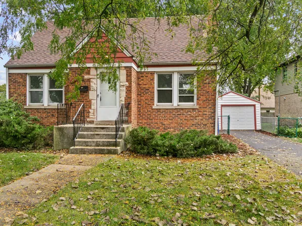 10104 S Kildare Ave, Oak Lawn, IL 60453
