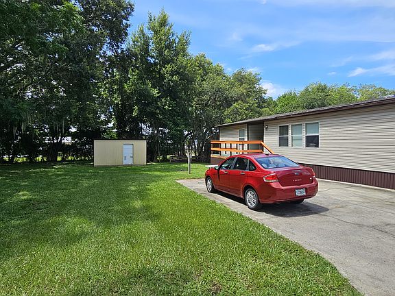 3rd image of 2281 S Us Highway 441