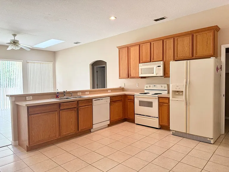 7112 Hiawassee Overlook Dr — Photo 4