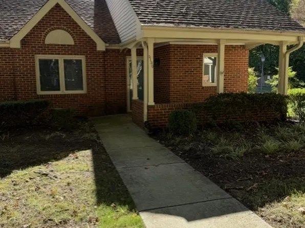 3130 Lake Village Dr, Richmond, VA 23235