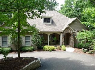 656 Wedgewood Dr, Big Canoe, GA