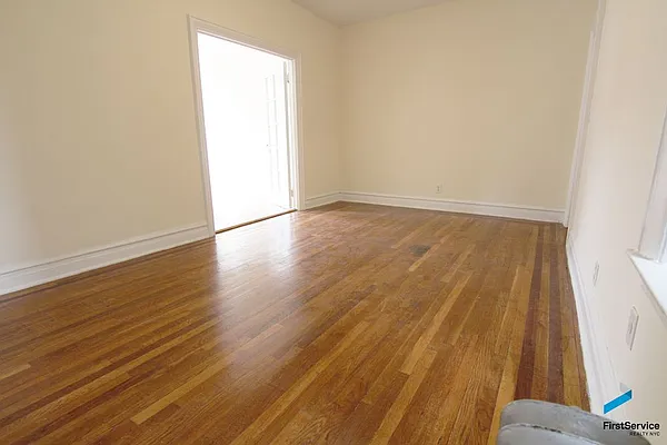 Rented by FirstService Realty (legacy) | media 12