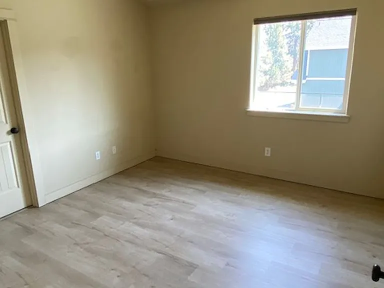 20166 Merriewood Ln — Photo 16