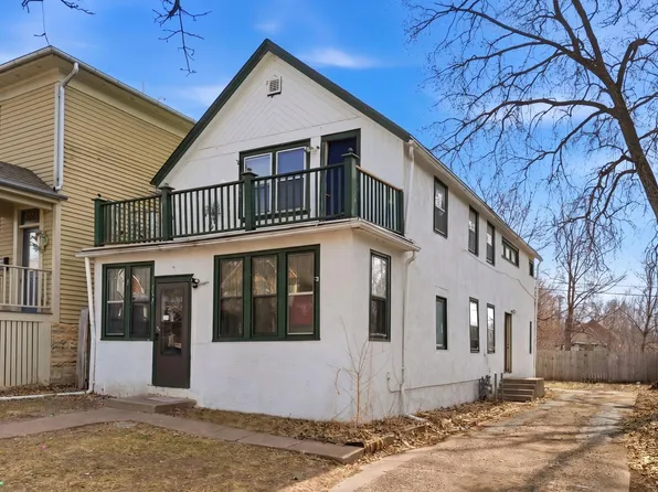 692 4th St E, Saint Paul, MN 55106