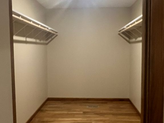 2nd image of 70 Hanshew Ln