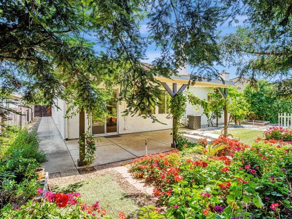 9712 Bovill Dr, Elk Grove, CA 95624