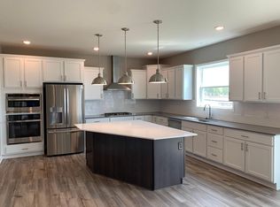 8484 152nd Ln NW, Ramsey, MN 55303