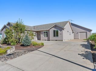 746 Mooney St, Independence, OR 97351