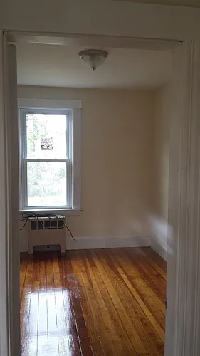 409 Sanders St #2 Photo 1