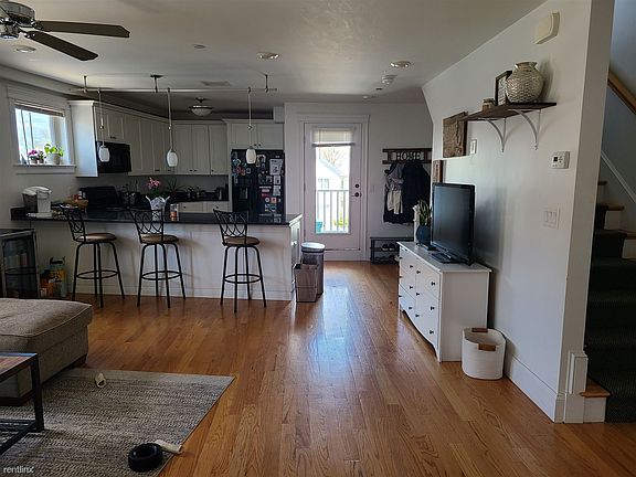 landlord_unit_photo_13