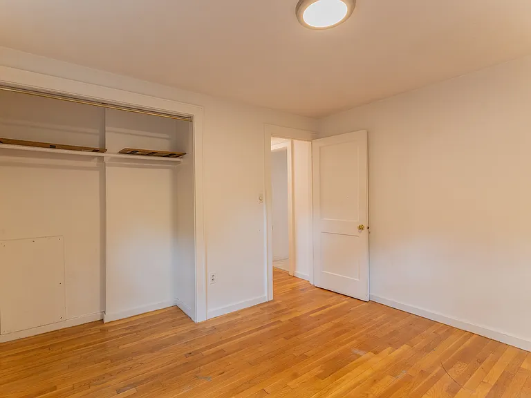 46 Aldrich Rd #A — Photo 20