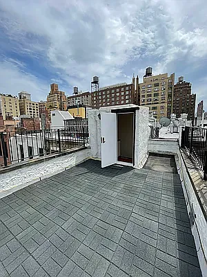 Rented by Oxford Property Group | media 18