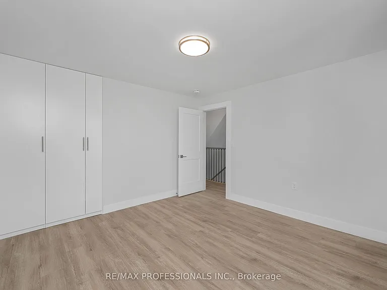 388 Wilson St #2 — Photo 12