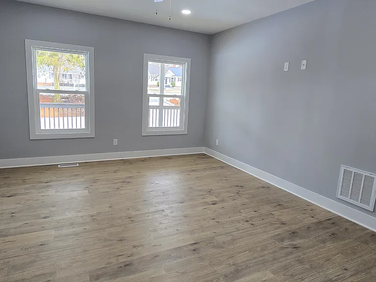 5058 Shattalon Dr — Photo 18