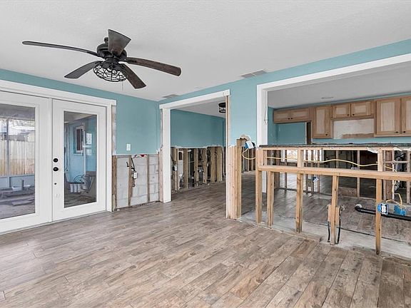 4th image of 5603 Quist Dr