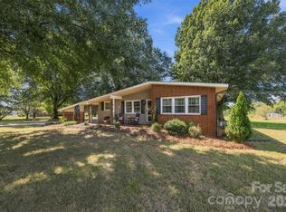 1691 Cat Square Rd, Vale, NC 28168